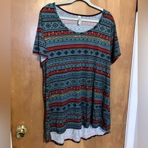 Classic shirt in Aztec print